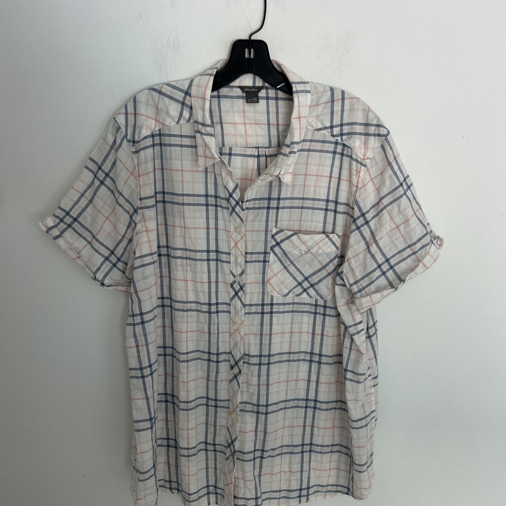 Eddieā Bauer Women's 2XL Short Sleeve Button Down Light Red Blue Stripe Blouse